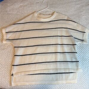 SHEIN Black and Cream Knit Top